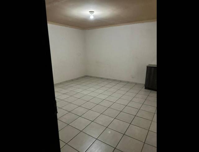 20 BEDROOM APARTMENT FOR SALE IN RONDEBULT